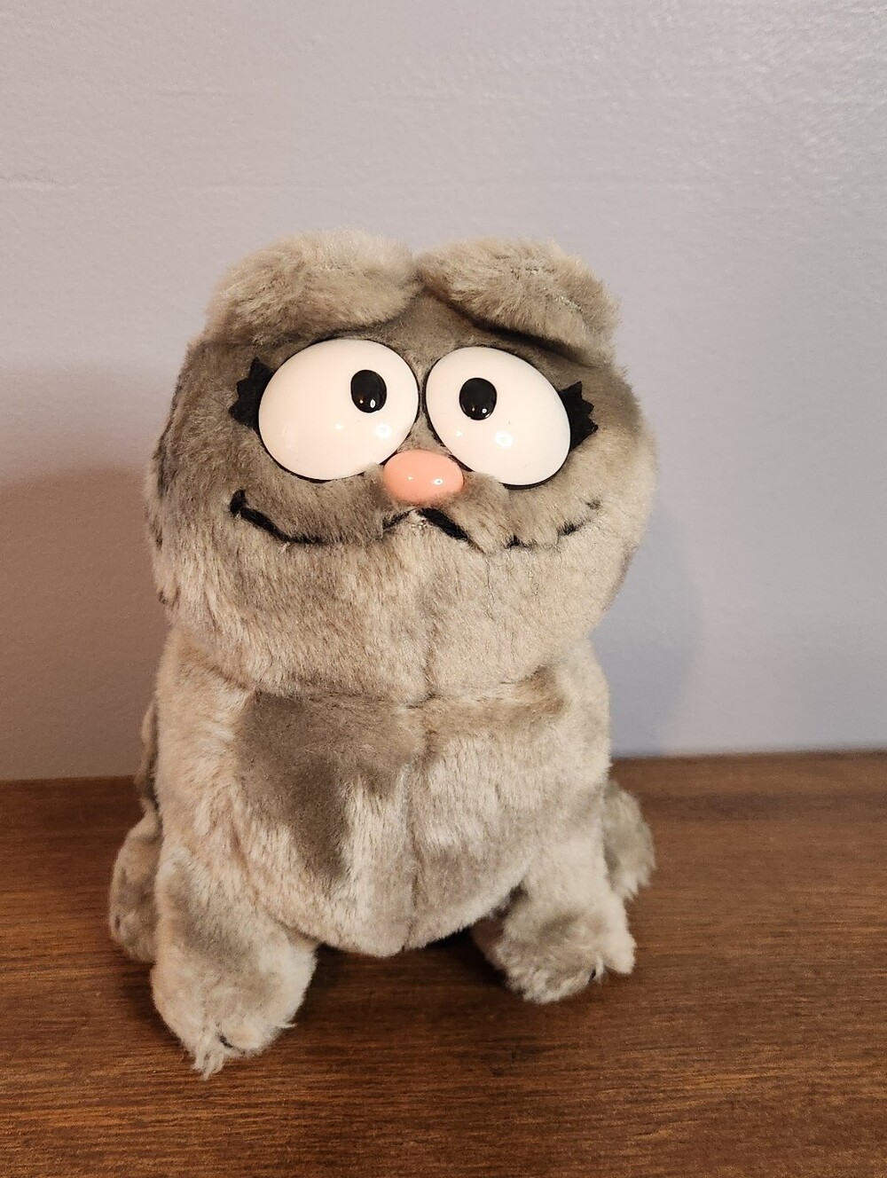 Nermal 1978, 1983 Dakin Grey/Black